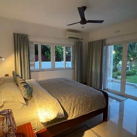 Tropic Villa Annex Гранд Анс Екстериор снимка