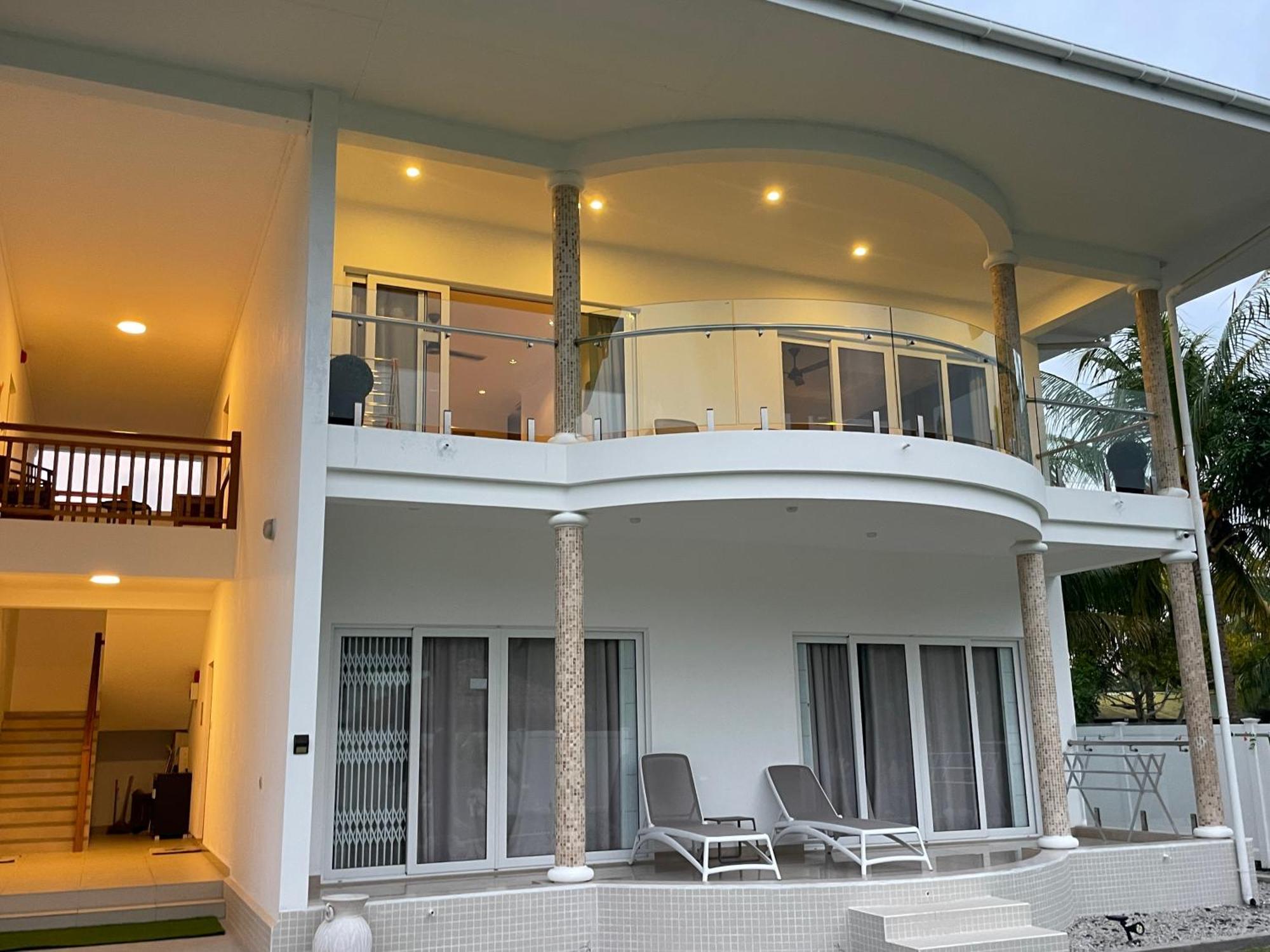 Tropic Villa Annex Гранд Анс Екстериор снимка